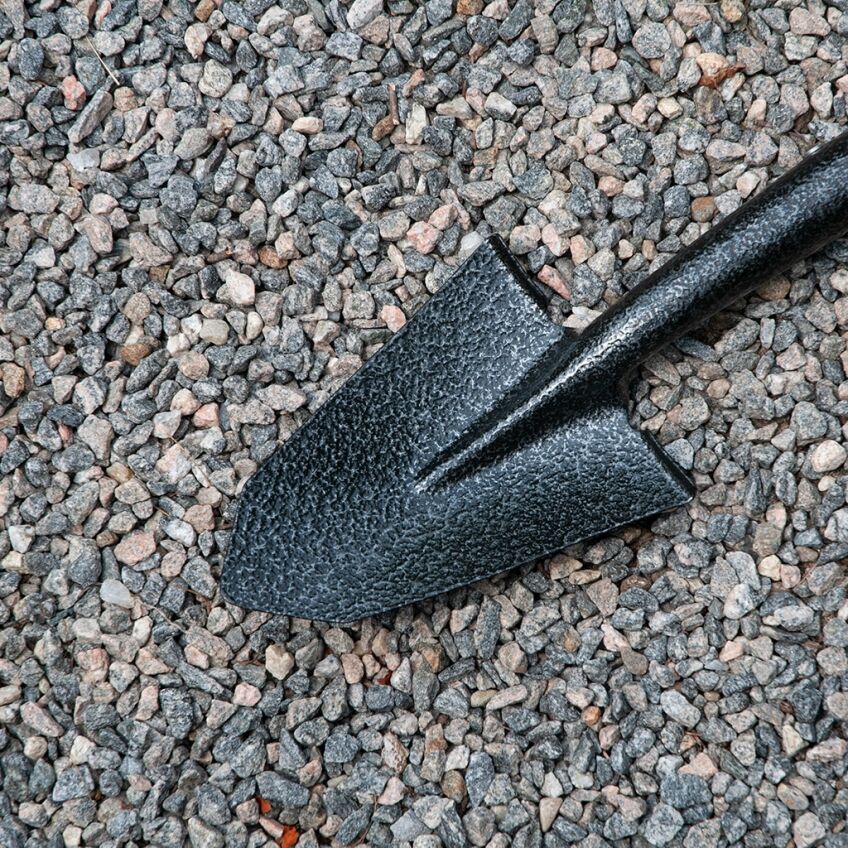 Spear Head Spade